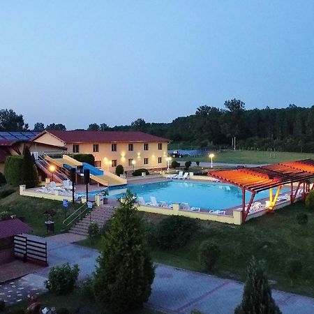 Ligetalja Termál Hotel Peneszlek Esterno foto