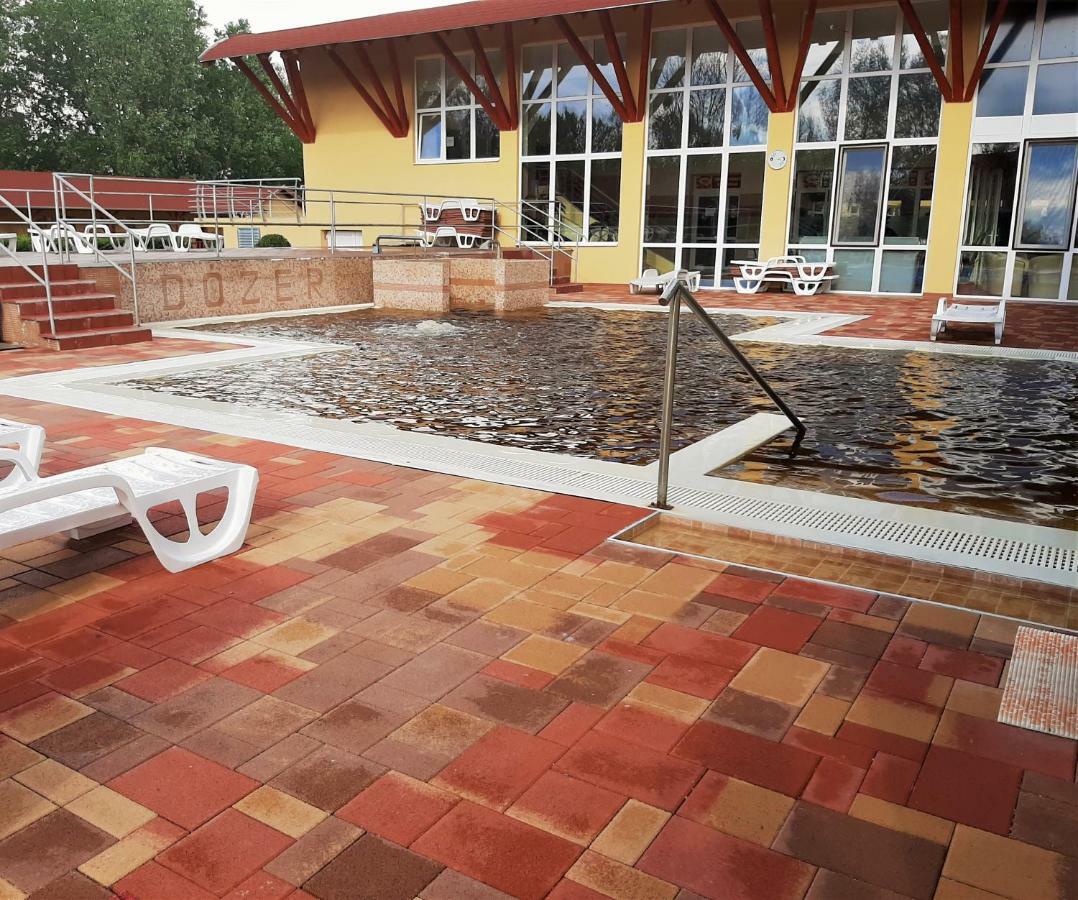 Ligetalja Termál Hotel Peneszlek Esterno foto