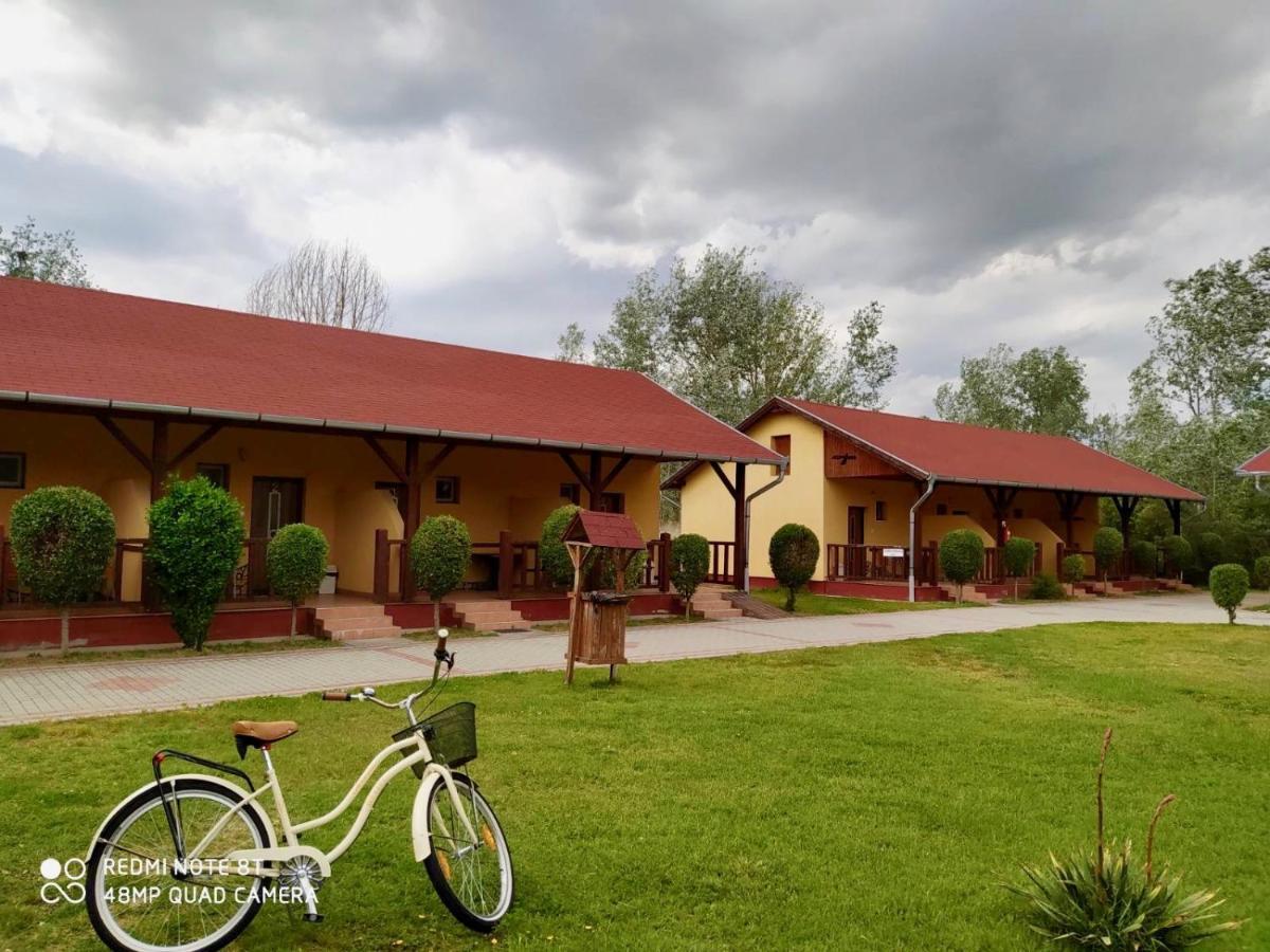 Ligetalja Termál Hotel Peneszlek Esterno foto