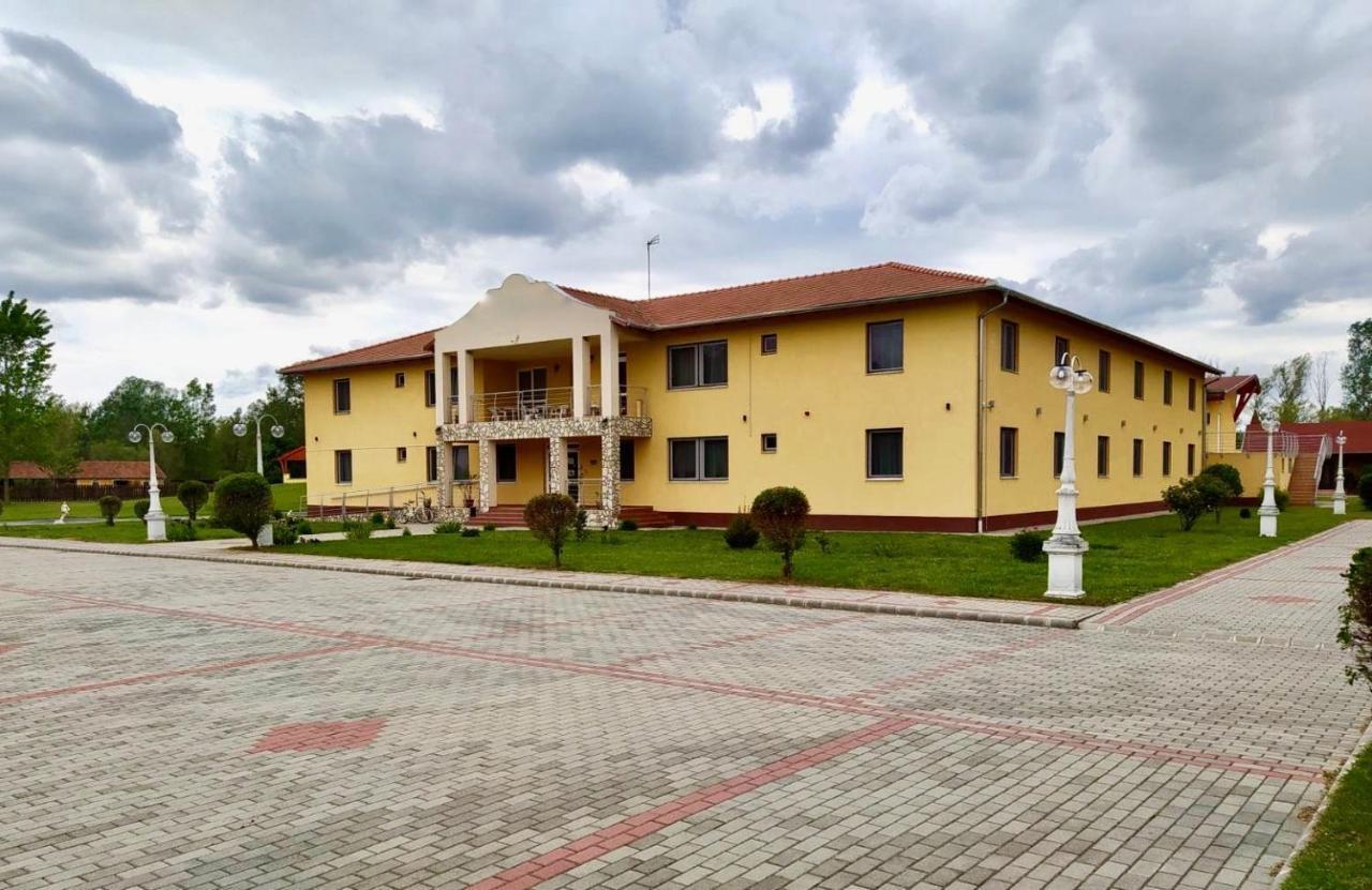 Ligetalja Termál Hotel Peneszlek Esterno foto